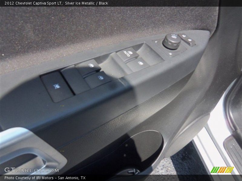 Silver Ice Metallic / Black 2012 Chevrolet Captiva Sport LT