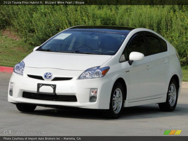 Blizzard White Pearl / Bisque 2010 Toyota Prius Hybrid IV
