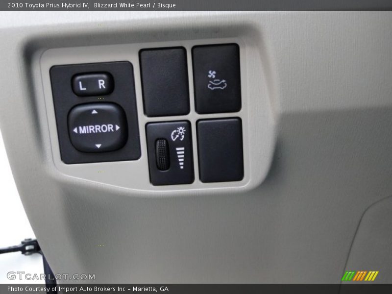 Blizzard White Pearl / Bisque 2010 Toyota Prius Hybrid IV