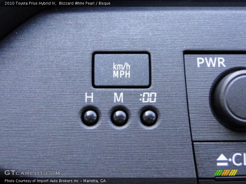 Blizzard White Pearl / Bisque 2010 Toyota Prius Hybrid IV