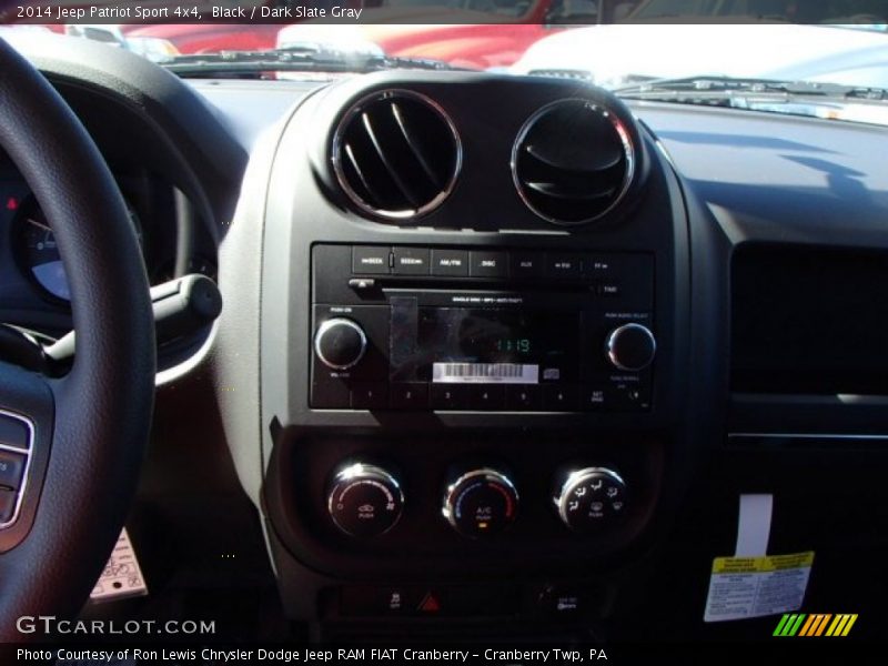 Black / Dark Slate Gray 2014 Jeep Patriot Sport 4x4