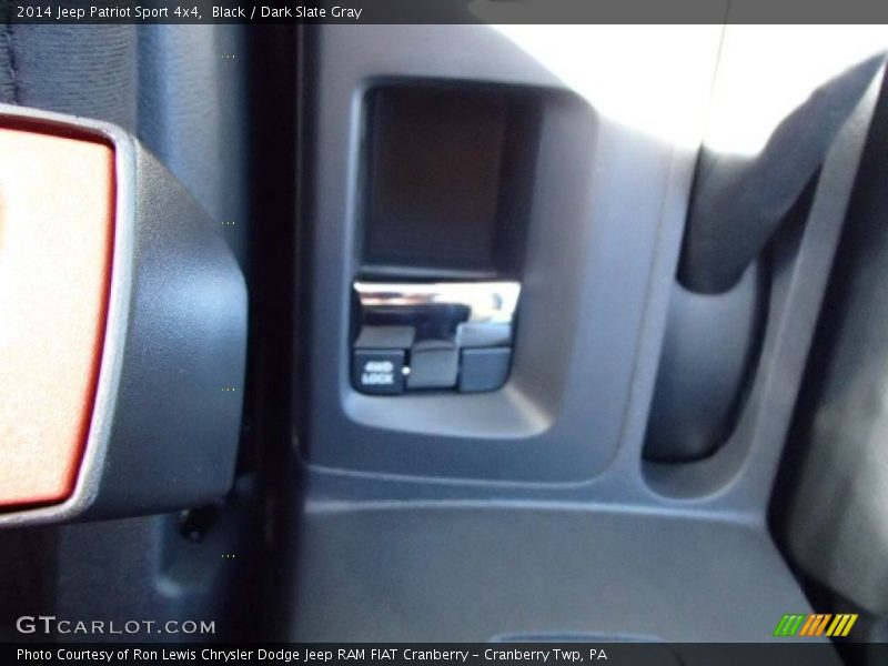 Black / Dark Slate Gray 2014 Jeep Patriot Sport 4x4