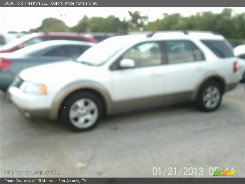 Oxford White / Shale Grey 2006 Ford Freestyle SEL