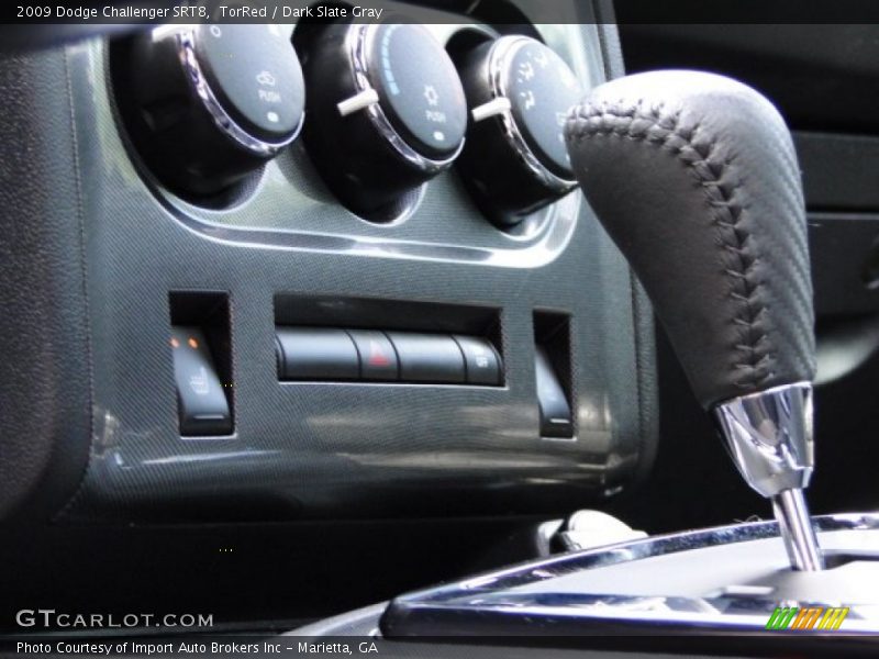 TorRed / Dark Slate Gray 2009 Dodge Challenger SRT8