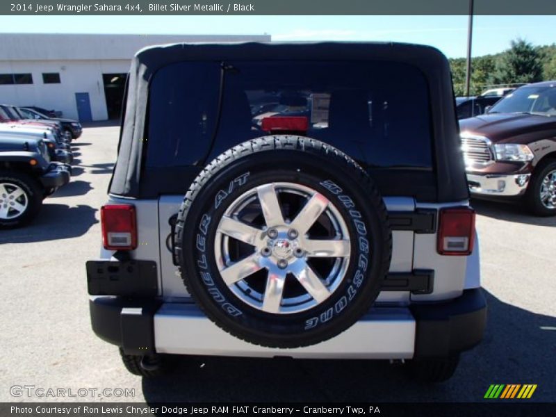  2014 Wrangler Sahara 4x4 Wheel