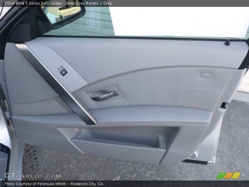 Silver Grey Metallic / Grey 2004 BMW 5 Series 545i Sedan