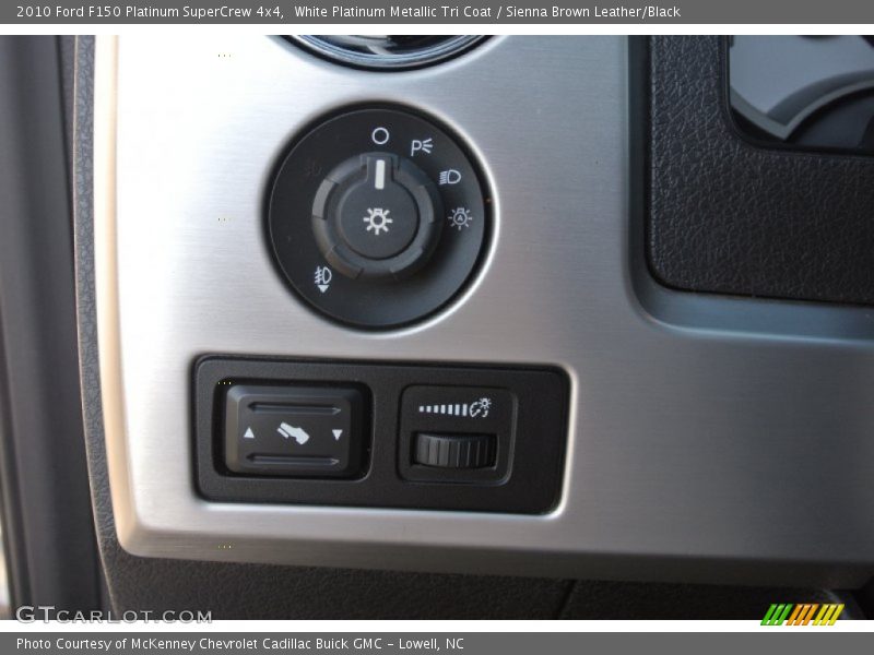 White Platinum Metallic Tri Coat / Sienna Brown Leather/Black 2010 Ford F150 Platinum SuperCrew 4x4