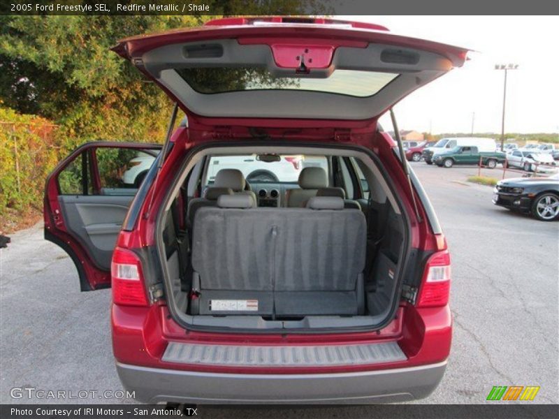 Redfire Metallic / Shale 2005 Ford Freestyle SEL