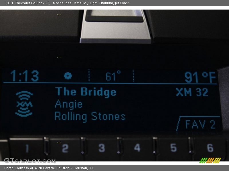 Mocha Steel Metallic / Light Titanium/Jet Black 2011 Chevrolet Equinox LT