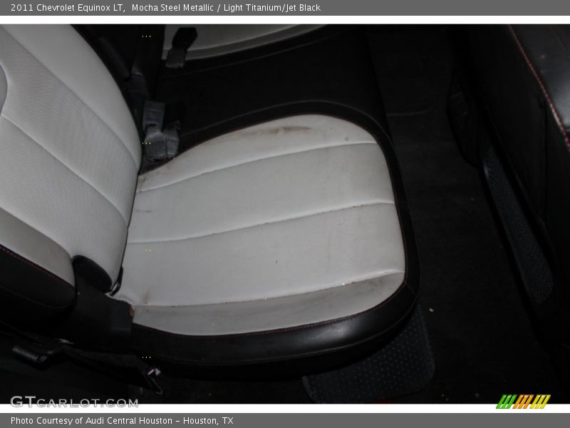 Mocha Steel Metallic / Light Titanium/Jet Black 2011 Chevrolet Equinox LT