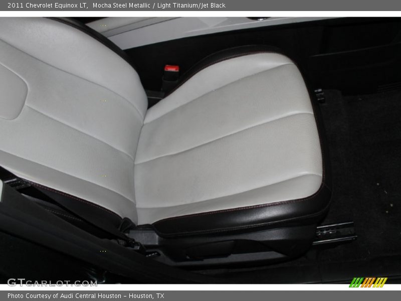 Mocha Steel Metallic / Light Titanium/Jet Black 2011 Chevrolet Equinox LT