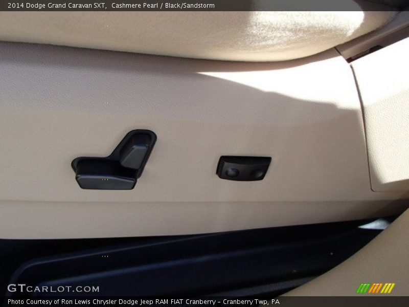 Cashmere Pearl / Black/Sandstorm 2014 Dodge Grand Caravan SXT