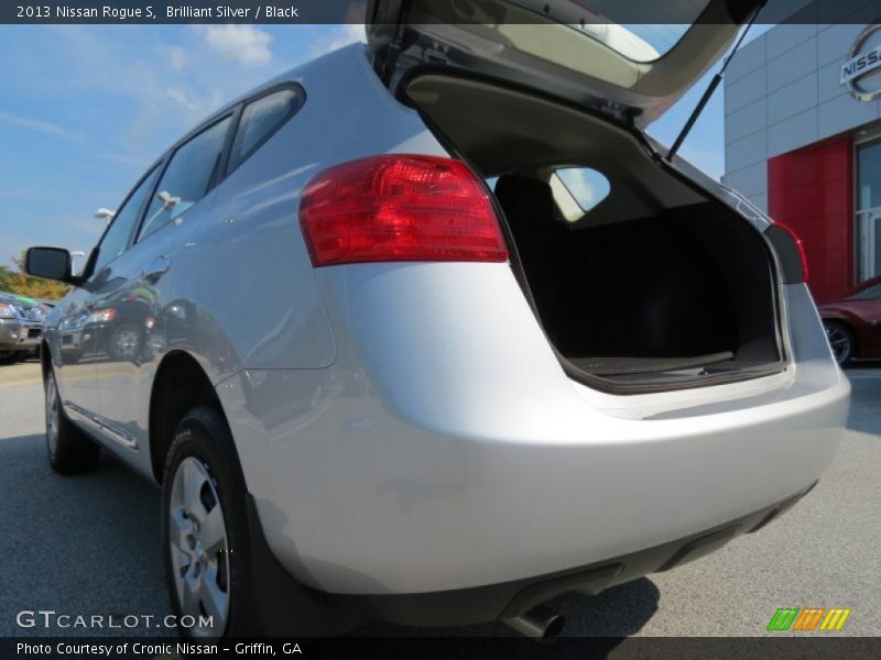 Brilliant Silver / Black 2013 Nissan Rogue S