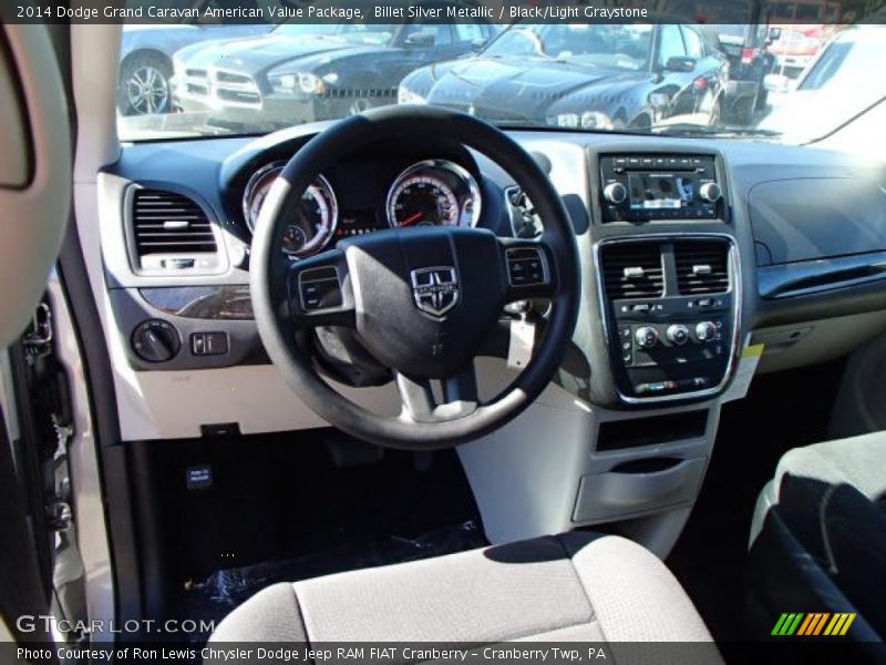 Billet Silver Metallic / Black/Light Graystone 2014 Dodge Grand Caravan American Value Package