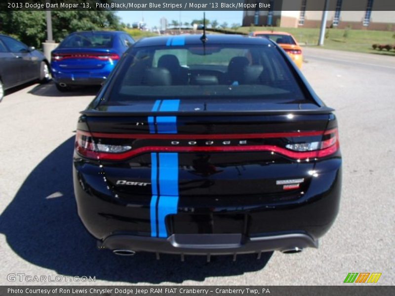 Pitch Black/Mopar Blue Stripes / Mopar '13 Black/Mopar Blue 2013 Dodge Dart Mopar '13