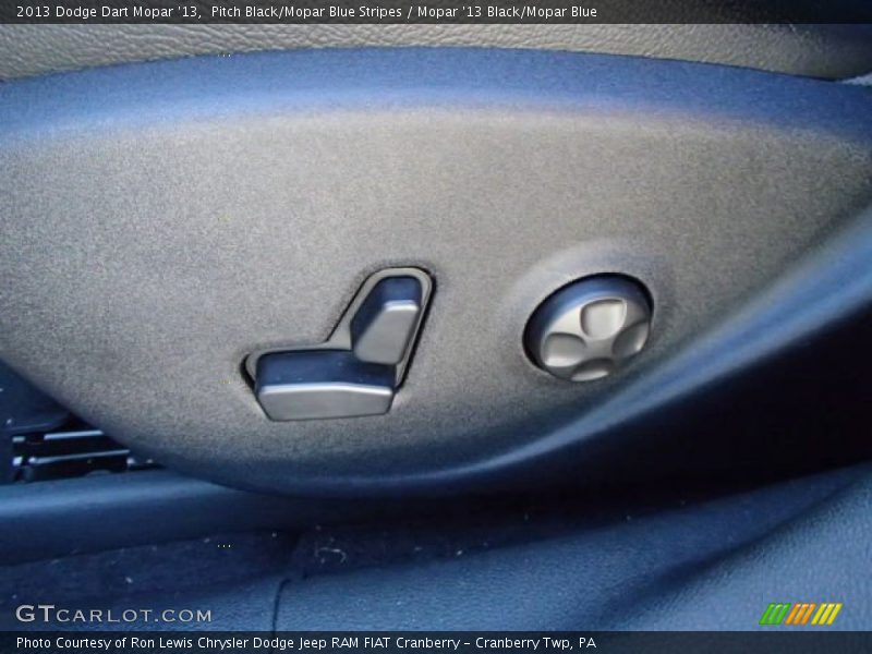 Pitch Black/Mopar Blue Stripes / Mopar '13 Black/Mopar Blue 2013 Dodge Dart Mopar '13