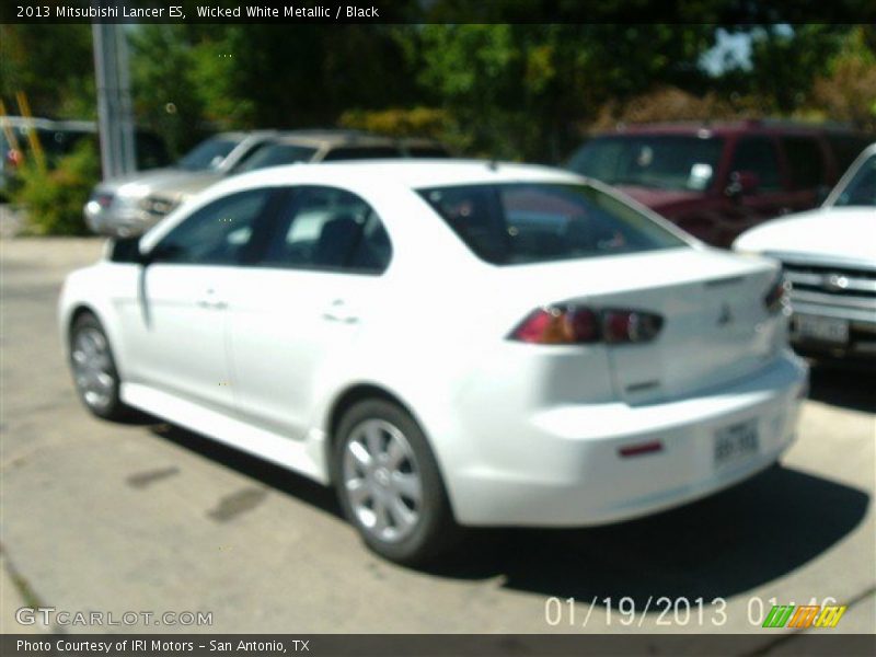 Wicked White Metallic / Black 2013 Mitsubishi Lancer ES