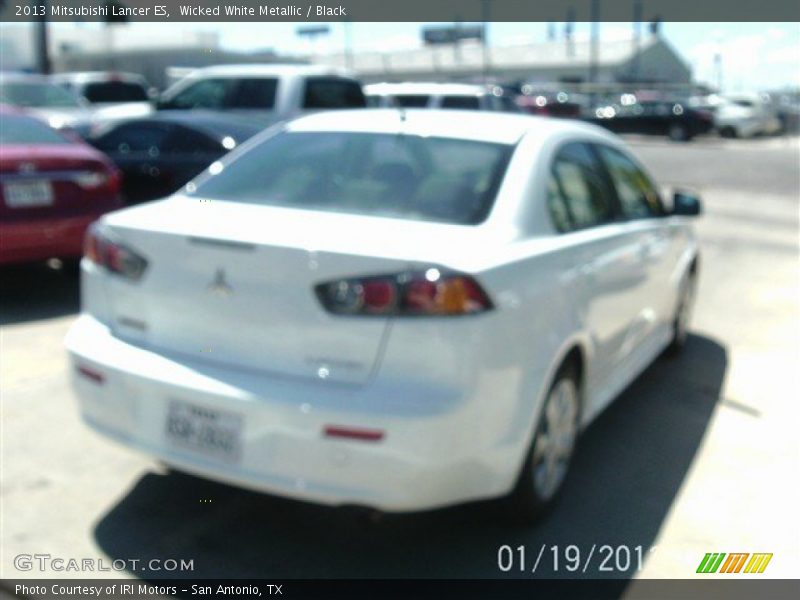 Wicked White Metallic / Black 2013 Mitsubishi Lancer ES