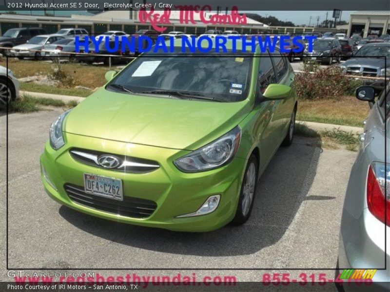 Electrolyte Green / Gray 2012 Hyundai Accent SE 5 Door