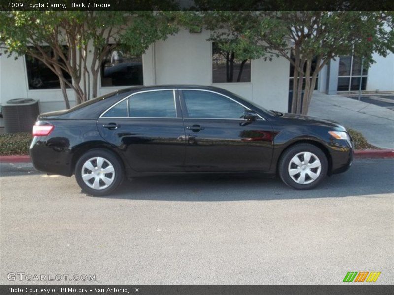 Black / Bisque 2009 Toyota Camry