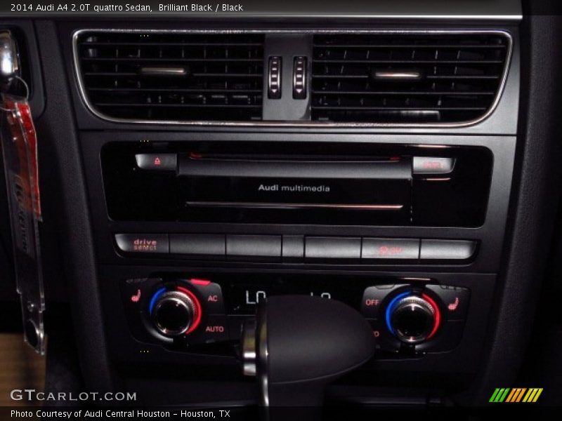 Brilliant Black / Black 2014 Audi A4 2.0T quattro Sedan