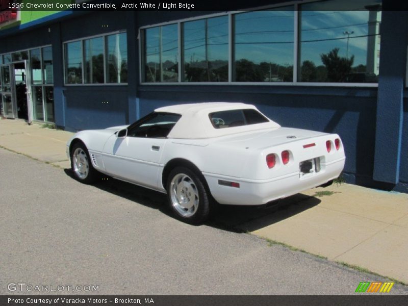 Arctic White / Light Beige 1996 Chevrolet Corvette Convertible