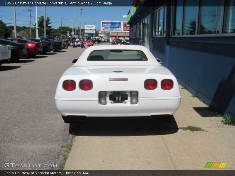 Arctic White / Light Beige 1996 Chevrolet Corvette Convertible