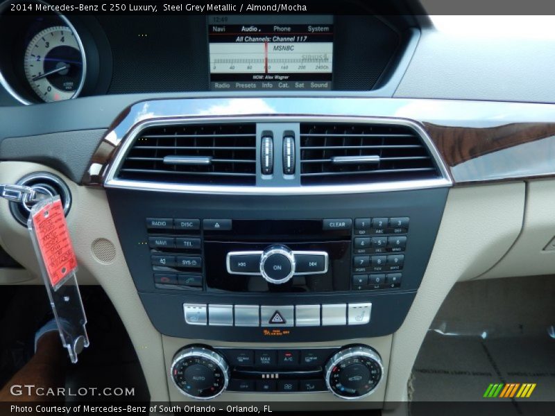 Controls of 2014 C 250 Luxury