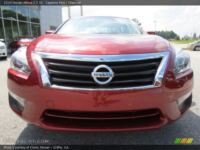 Cayenne Red / Charcoal 2014 Nissan Altima 2.5 SV