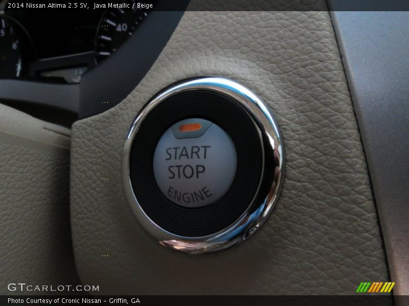 Controls of 2014 Altima 2.5 SV