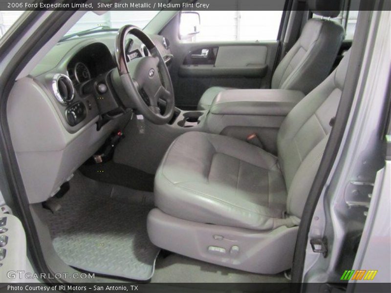 Silver Birch Metallic / Medium Flint Grey 2006 Ford Expedition Limited