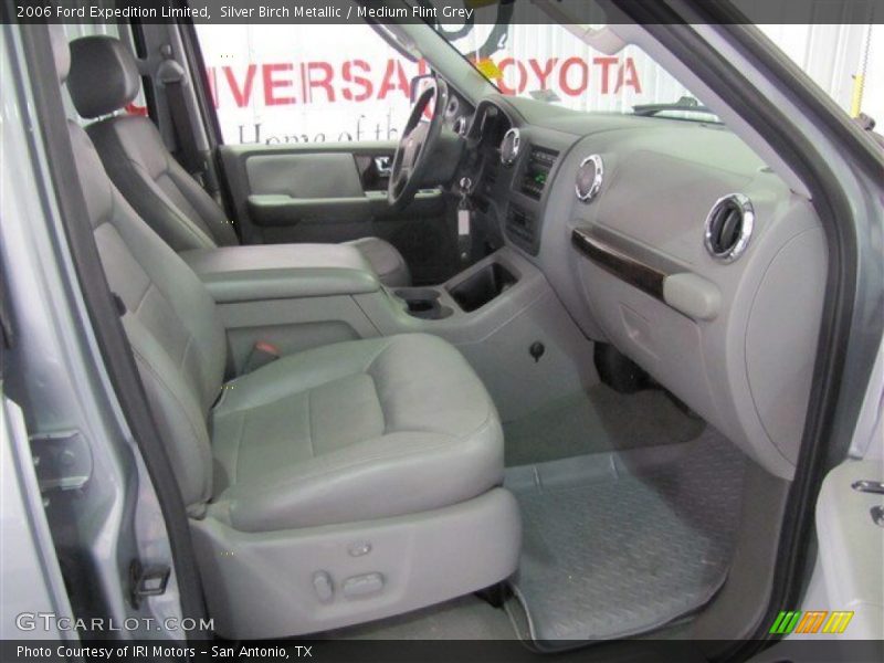 Silver Birch Metallic / Medium Flint Grey 2006 Ford Expedition Limited