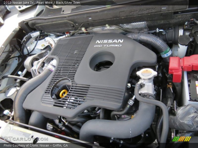 Pearl White / Black/Silver Trim 2013 Nissan Juke SV