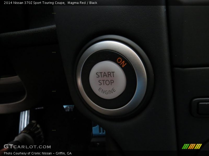 Controls of 2014 370Z Sport Touring Coupe