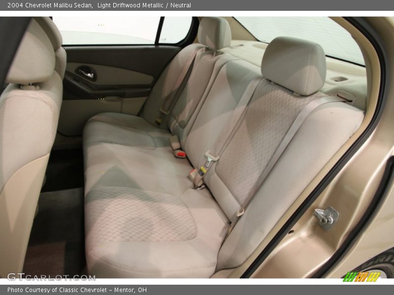 Light Driftwood Metallic / Neutral 2004 Chevrolet Malibu Sedan