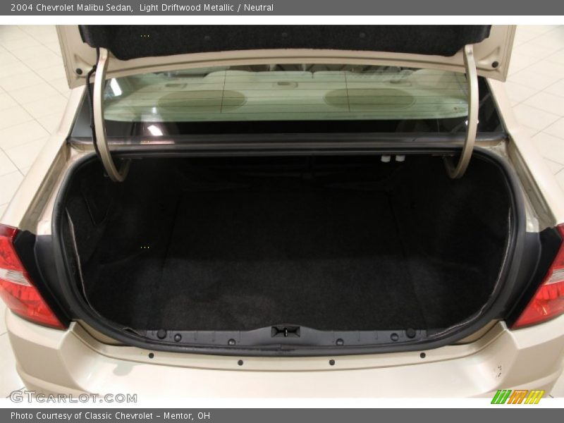Light Driftwood Metallic / Neutral 2004 Chevrolet Malibu Sedan