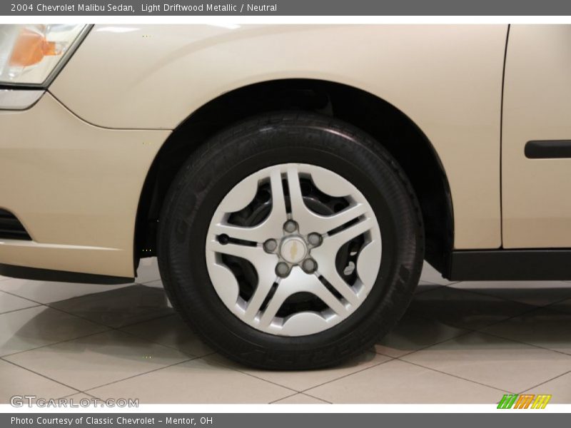 Light Driftwood Metallic / Neutral 2004 Chevrolet Malibu Sedan