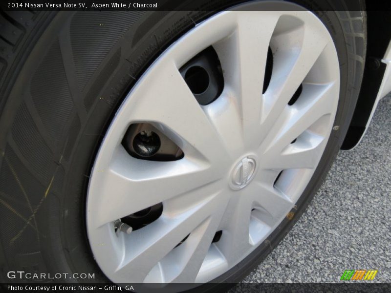 Aspen White / Charcoal 2014 Nissan Versa Note SV