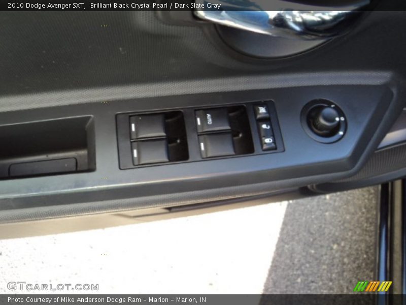 Brilliant Black Crystal Pearl / Dark Slate Gray 2010 Dodge Avenger SXT