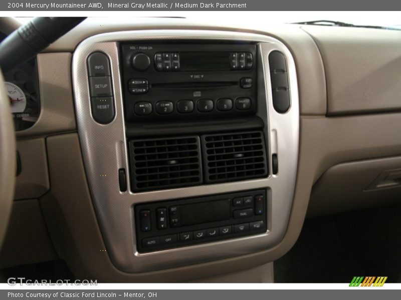 Mineral Gray Metallic / Medium Dark Parchment 2004 Mercury Mountaineer AWD