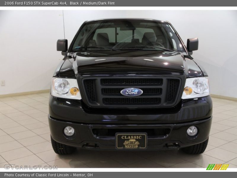 Black / Medium/Dark Flint 2006 Ford F150 STX SuperCab 4x4