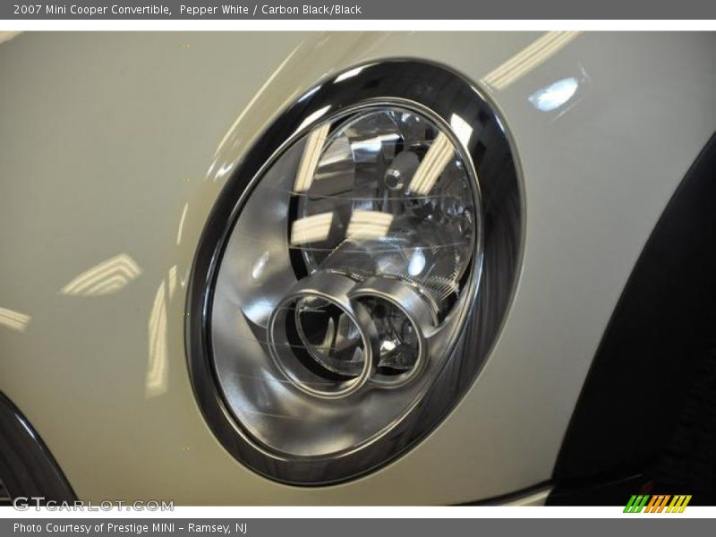 Pepper White / Carbon Black/Black 2007 Mini Cooper Convertible