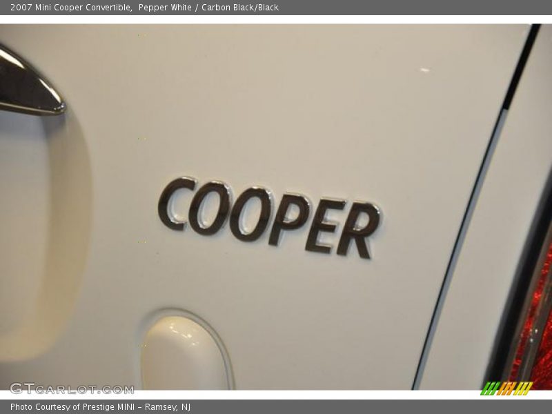Pepper White / Carbon Black/Black 2007 Mini Cooper Convertible
