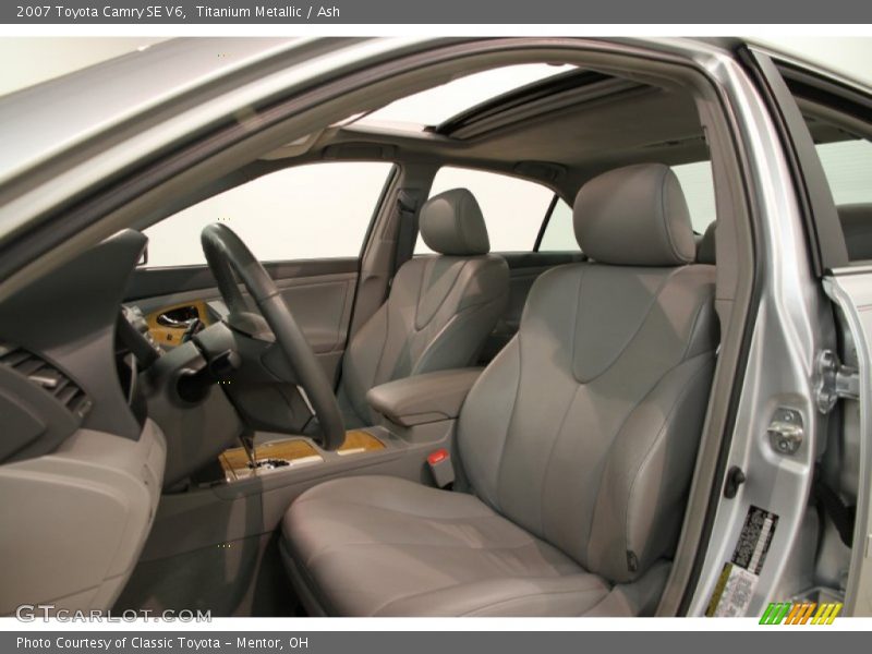 Titanium Metallic / Ash 2007 Toyota Camry SE V6