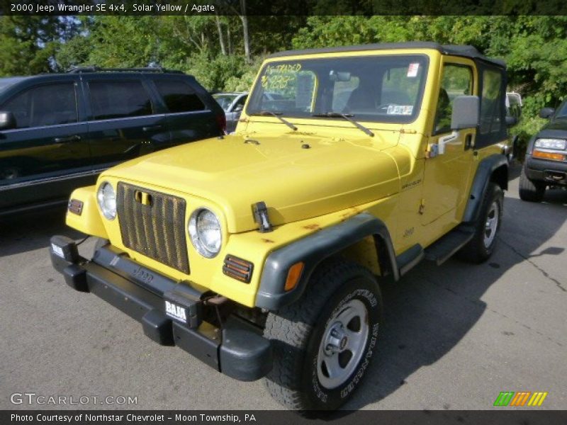 Solar Yellow / Agate 2000 Jeep Wrangler SE 4x4