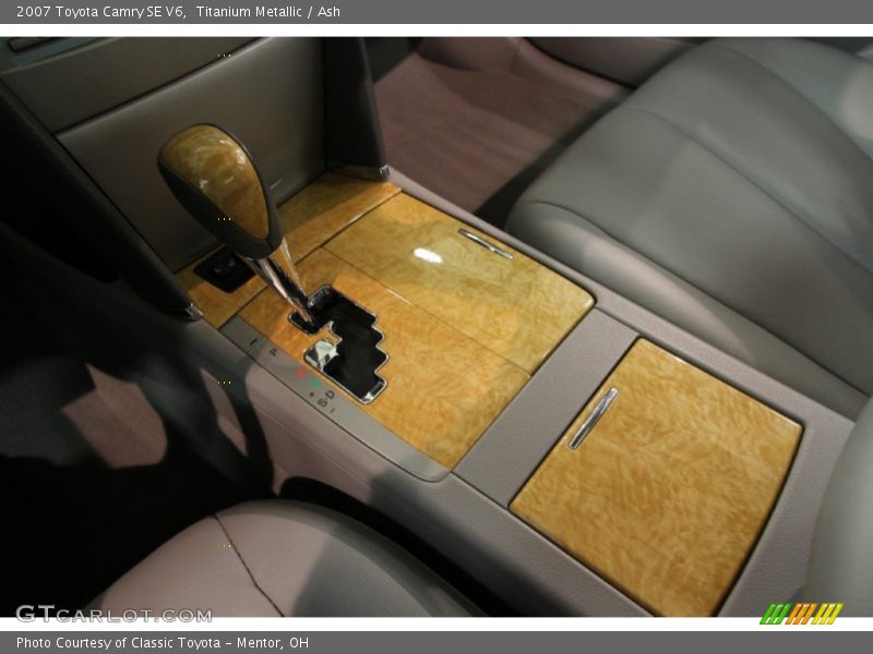 Titanium Metallic / Ash 2007 Toyota Camry SE V6