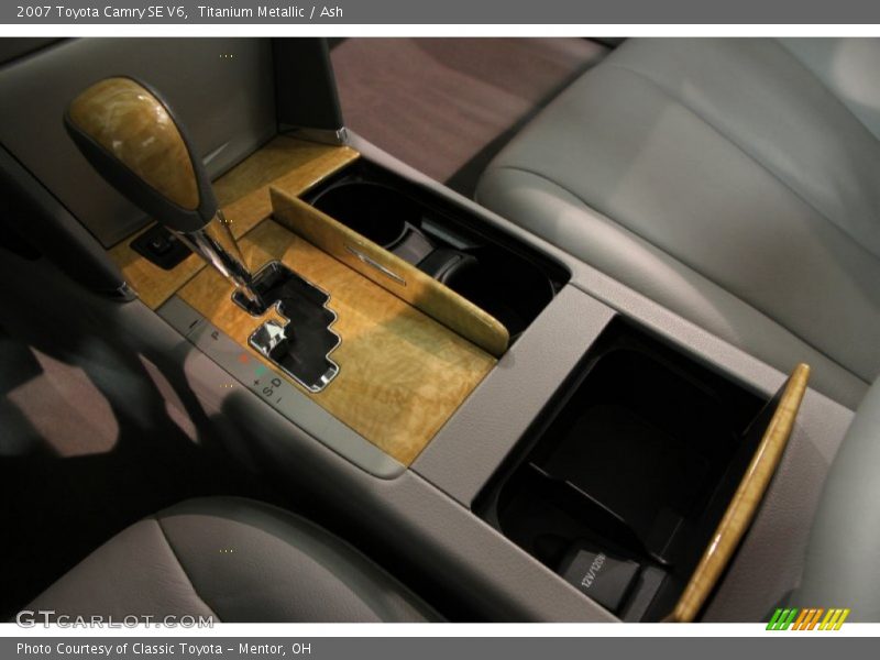 Titanium Metallic / Ash 2007 Toyota Camry SE V6