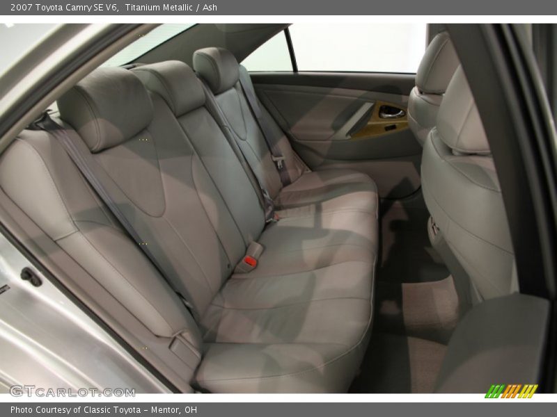 Titanium Metallic / Ash 2007 Toyota Camry SE V6