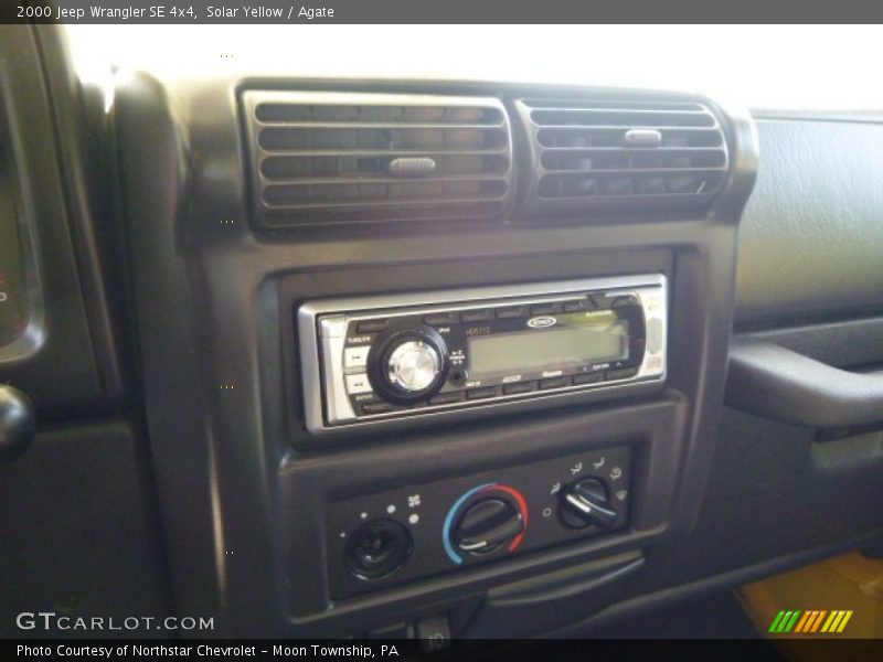 Solar Yellow / Agate 2000 Jeep Wrangler SE 4x4