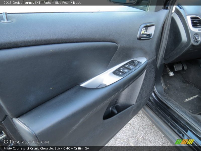 Fathom Blue Pearl / Black 2013 Dodge Journey SXT